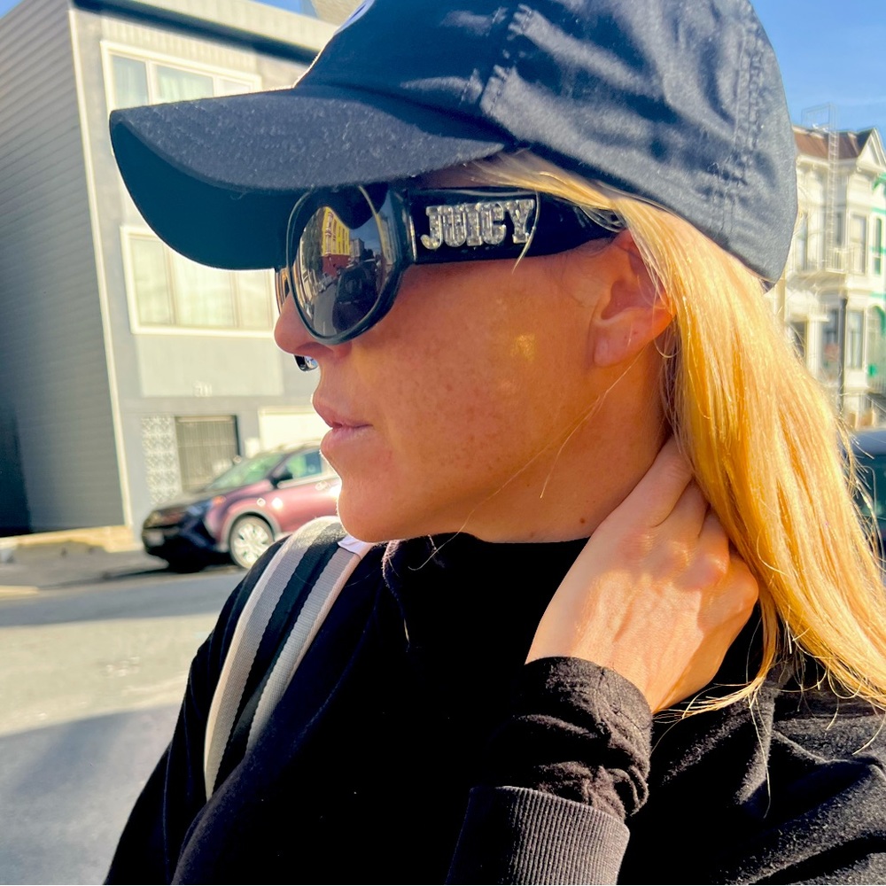 VINTAGE Juicy Couture Black Rounded Sunglasses circa 2006/2007